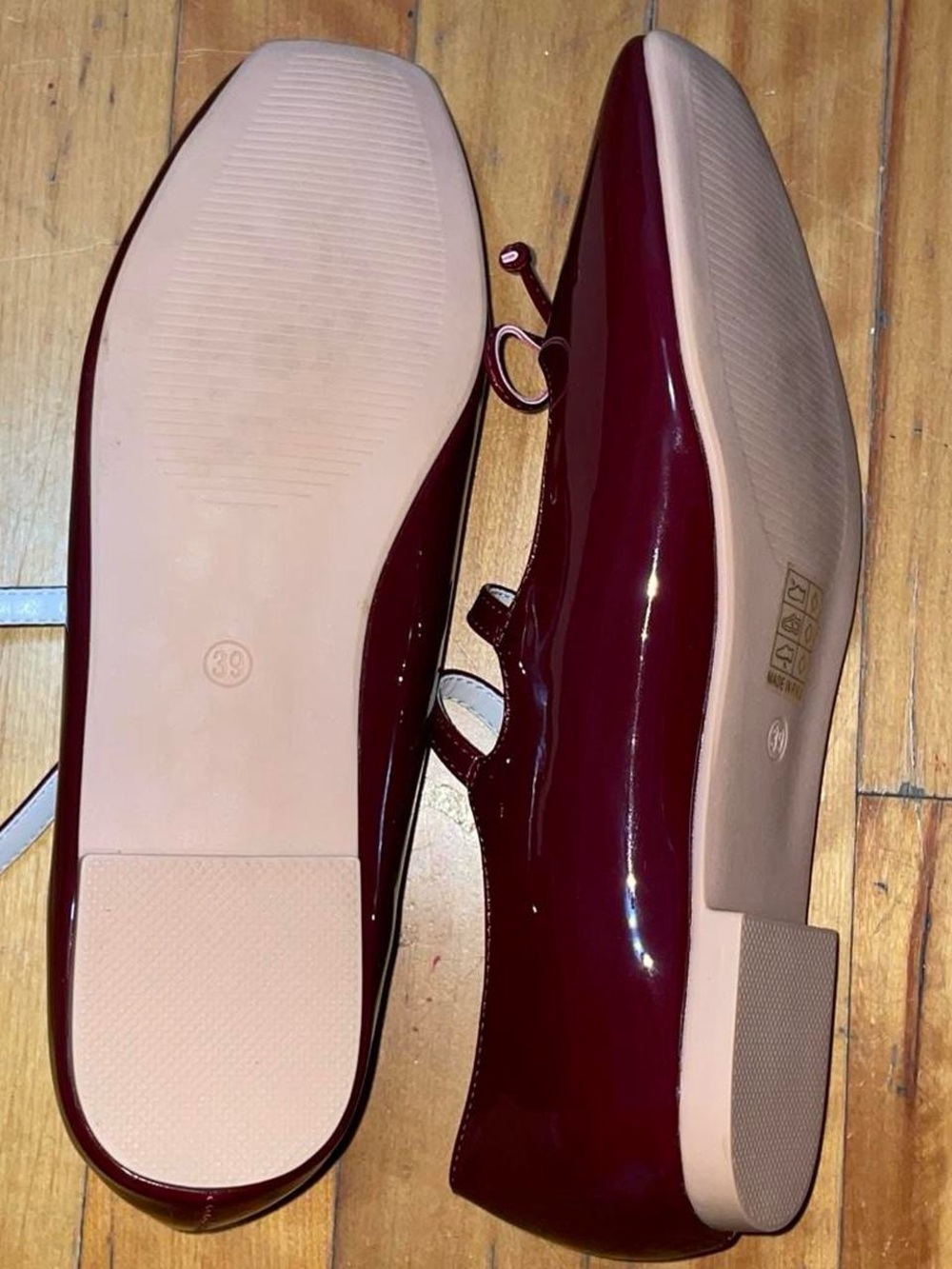 Women's Patent Burgundy Mary Jane Flats with Strap